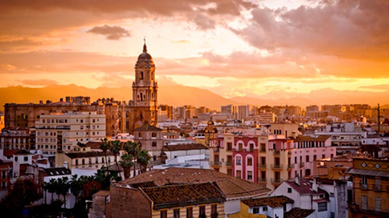 Holidays2malaga Junto Catedral Lejlighed *